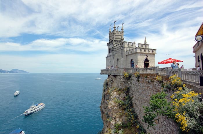 Built in 1912, the Swallow's Nest is one of the Neo-Gothic châteaux fantastiques near Yalta.