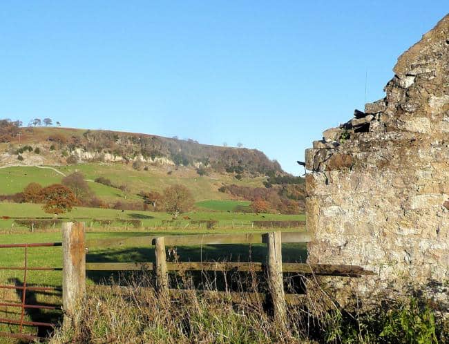 Seen from Marske, the lowering teights of Whitecliffe Scar escarpment. You can see this geological fault as you drive west from Richmond to Reeth along the River Swale