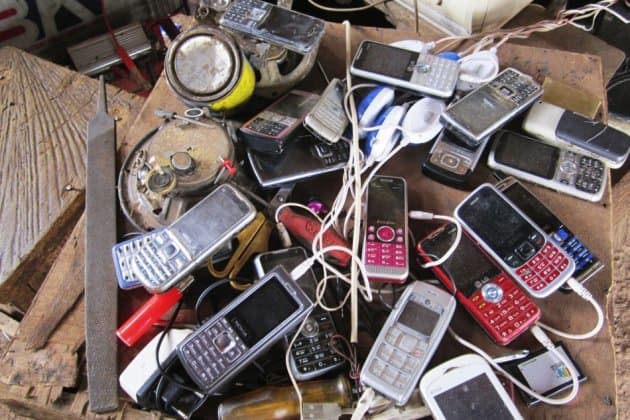As mobile penetration skyrockets in Africa, individuals and groups promoting democracy are looking to capitalise on an opportunity for low cost communication with communities that were previously isolated. FrontlineSMS is a tool that helps to remove