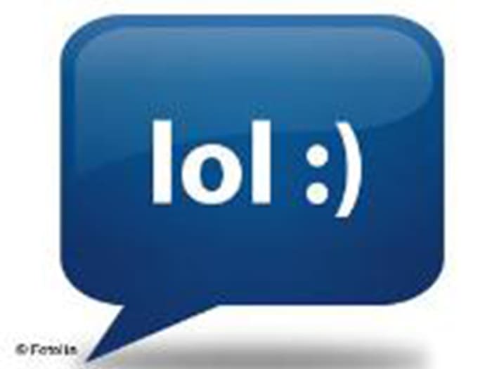 Uo% of users prefer to surf online using their own language, but most admit a willingness to use various languages online
