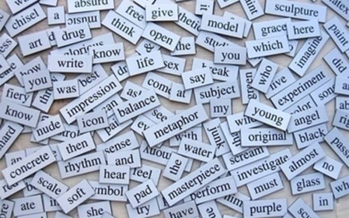 The words we use in everyday life and words we see on the web every time we log in: convulsion of the word