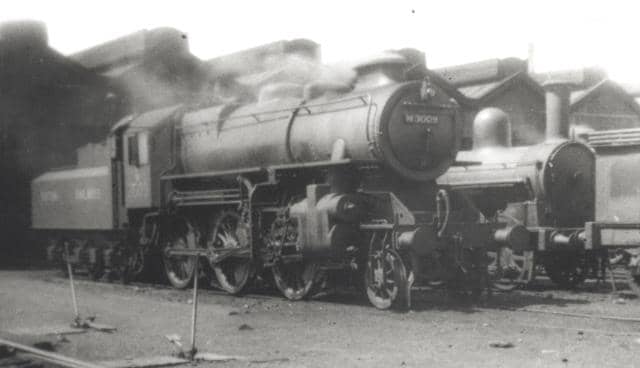 Early Ivatt 4 2-6-0 seen here with original double chimney - all were later replaced due to poor steaming capabílity
