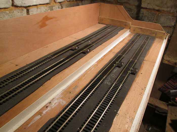 The top end of the layout - isolating tracks on all four tracks were installed for locomotives to be relieved of their trains. Even if I invest in DCC not all are suitable, particularly earlier Hornby and Nucast kit-built motive power
