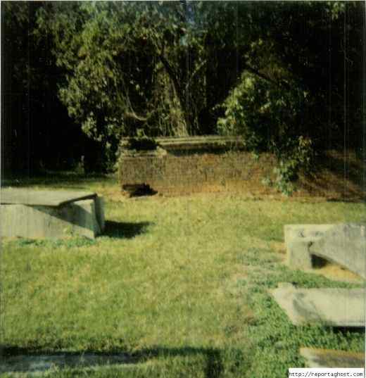 Part of the cemetery in Newberry South Carolina that has one of the highest levels of paranormal activity that I have ever seen.