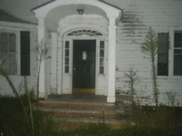The Old Beam House. The Scene Of A Horrific Double Murder And One Of The Most Haunted Houses In North Carolina. A Woman's Head Rolls Down The Steps.