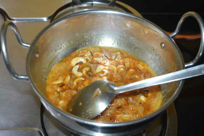 whole-black-chana-flour-unde-whole-black-chickpea-flour-jaggery-balls