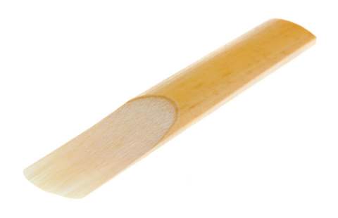 Clarinet reeds need to be free of chips and cracks for an optimal playing experience.