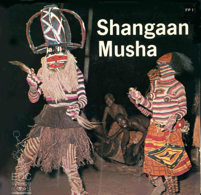 Shangaan Musha: Mambuaulela Makhubela & his Shangaan Drums Dancers performing in Park Station, South Africa