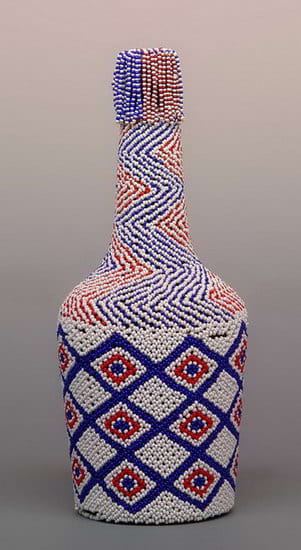 Bottleslke this one are not curios, because they have specific usages. Its colors are popular with the Shangaan, the Pedis, and Tsongas and are popular to these clans