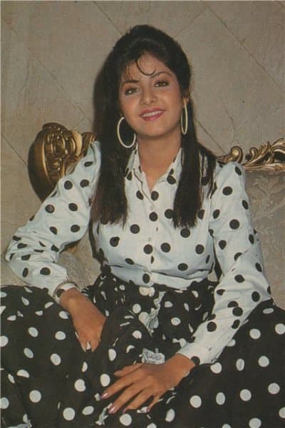 Govinda was a very good friend of Divya Bharti. She was among the youngest and most successful stars when she made a debut. Her cause of death is still a mystery and she was only nineteen.
