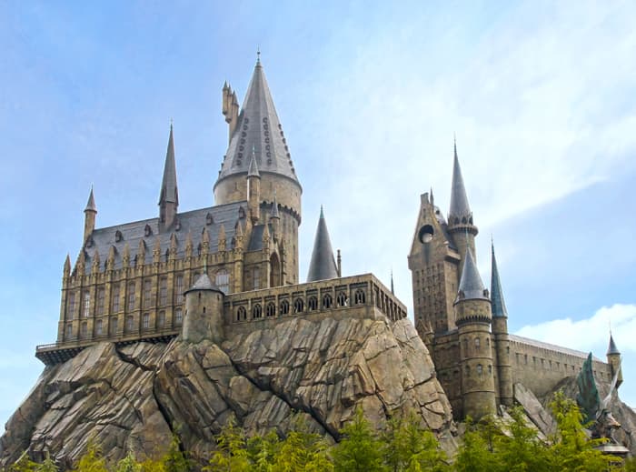 On another note, some fans see Hogwarts as a microcosm of the real world. One in which people with starkly opposing views coexist.