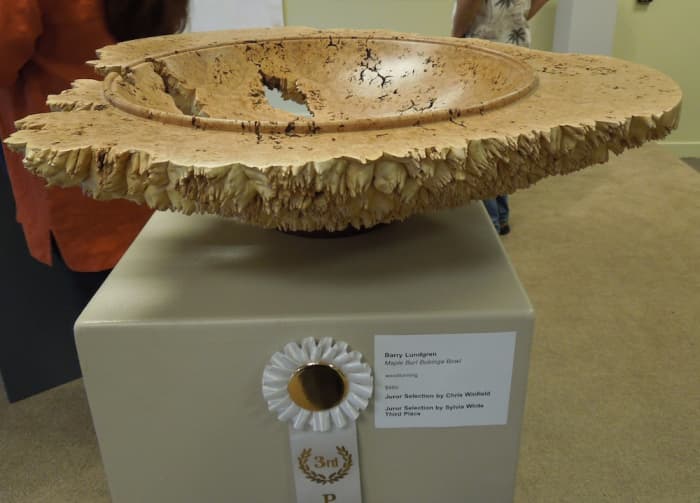 White Ribbon from juror Sylvia White, "Maple Burl Bubinga Bowl" by Barry Lundgren