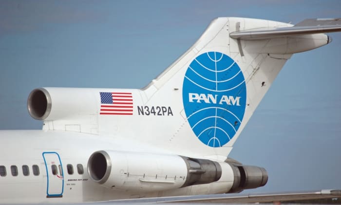 (Note the design of the control surfaces on the 727 tail are reversed into a “T” configuration allows room on the aircraft fuselage at the rear for the mounting of the three engine cluster.