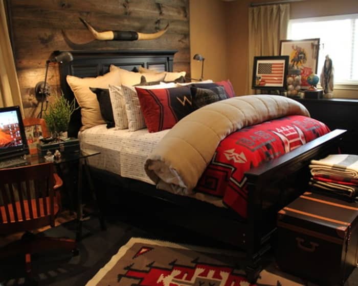 The best way to create an eclectic bedroom design that works is by using colour to balance the different features and elements of the room. And while colour is the most effective way to create a balance, you can also use fabrics of different textures