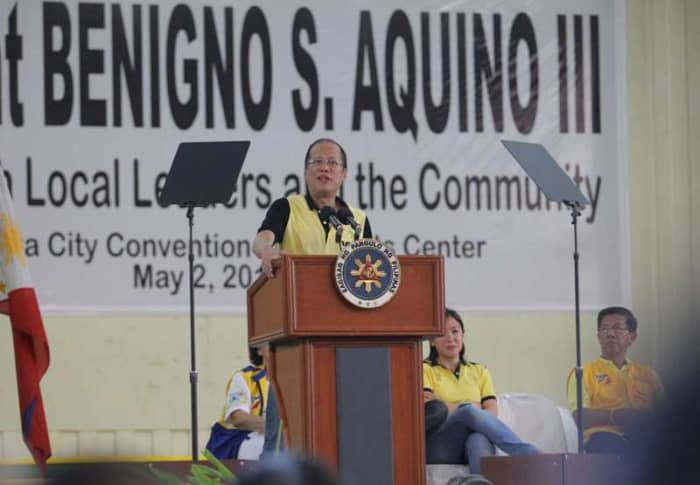 Conference at the Barangay Level and with LGU's: President Benigno S. Aquino III inaugurates newly upgraded Naga Hospital.