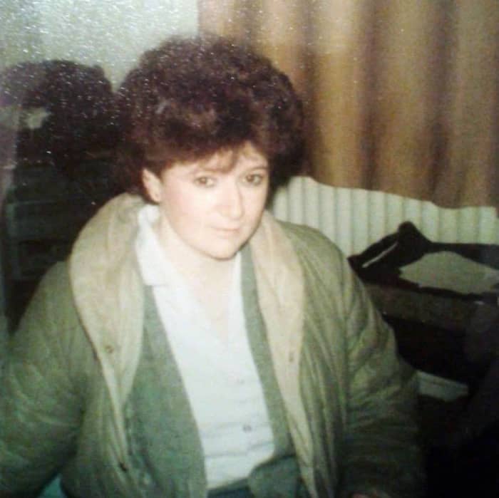 My friend Michelle Handy, pictured at my house (early '80s). She had masses of curly auburn hair. She hasn't actually changed much to this day. We caught up again on Facebook.