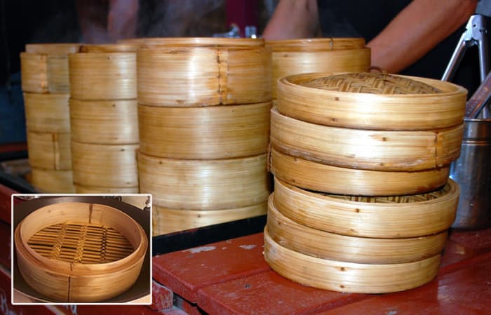 Chinese bamboo steamers, inset shows detals of the steamer's base (photo - Donna Benjamin; inset -author)