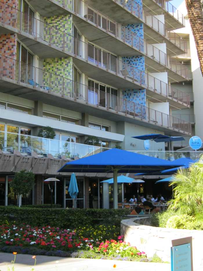 The Historic Hotel Valley Ho a MidCentury Trendy Hot Spot in