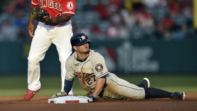 Pitchers and catchers beware! Altuve gets on base, and he doesn't look to stay where he got on at.