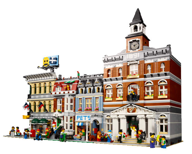 LEGO Creator Town Hall Modular Building | Build an entire town with the LEGO Modular buildings collection!