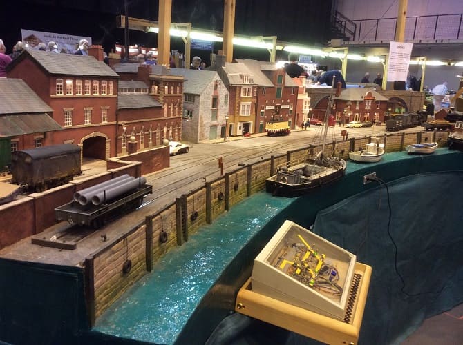 Gauge O Guild Summer Exhibition, an extensive dockside layout demonstrated here shows a high level of modelling expertise