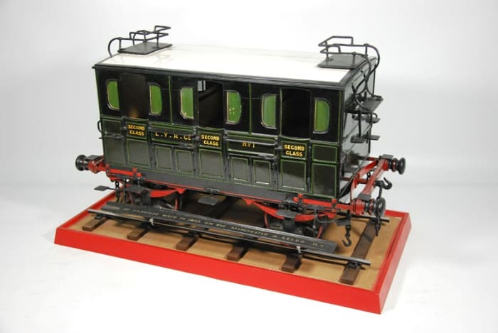 Scale model of an S&DR horse-drawn 2nd Class carriage. A full-sized one can be seen at 'Head of Steam', the North Road Station Museum, Darlington