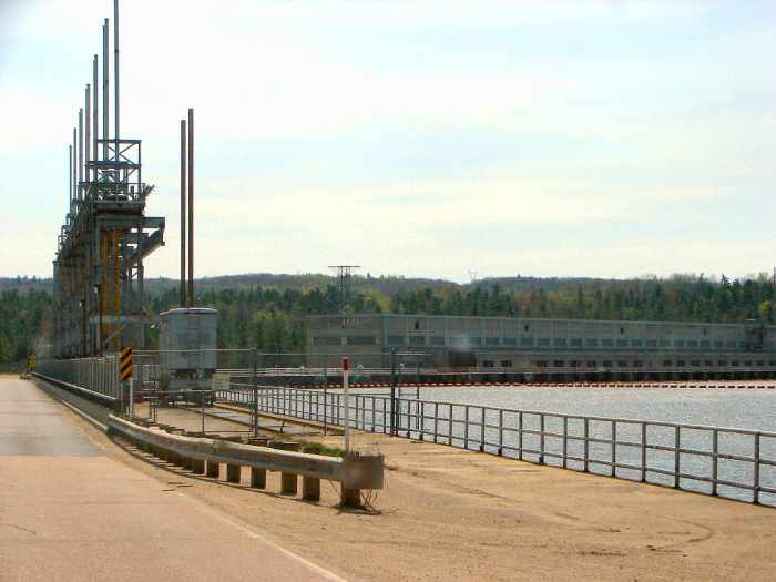 Visiting Petite Île Limerick, Near PortageduFort, Quebec Curious
