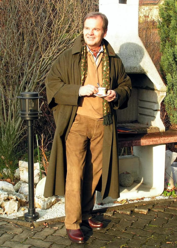This isn't me, but a decent portrayal of what I imagine of myself (a bit older) in a cape. You can tell byt the look on my face my articles are getting thousands of reads a day!