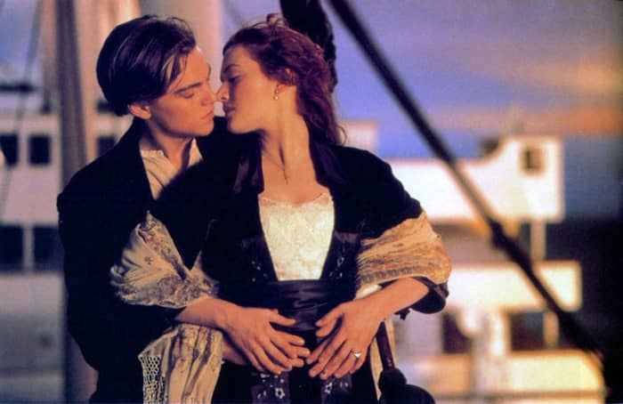 The Top Five Best Costumes Wore by Rose From Titanic - HubPages