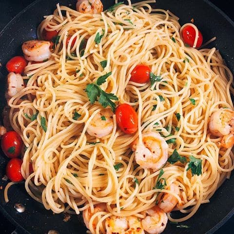 Only five ingredients needed to make this Italian food. So no excuse. Perfect for a family dinner for cold weather.