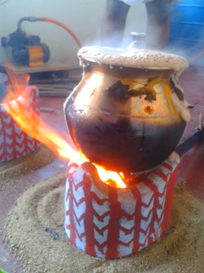 sweet pongal being prepared
