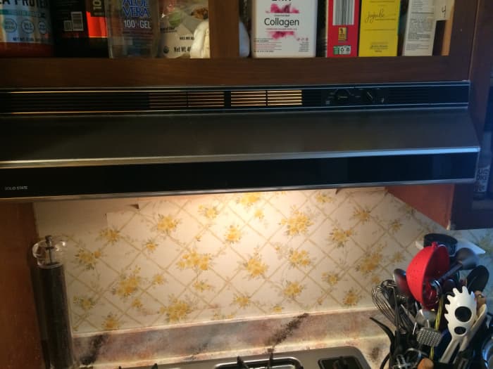 Range when done. Kitchen is in process of a big remodeled. Cabinet painting is next, then walls, then floor.