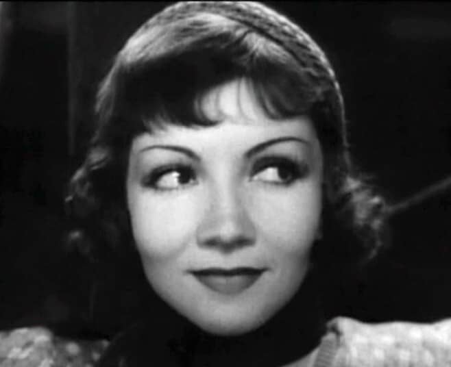 With this cute haircut, her face looks heart-shaped! The full dark wave at the jawline narrows her jaw and chin. But wait again...
