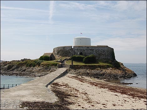 Fort Grey, also known as The Cup and Saucer Museum, picture courtesy of http://www.bbc.co.uk/guernsey/content/image_galleries/fort_grey_june_2007_gallery.shtml