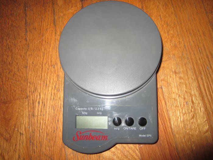You will need a food scale like this one if you opt for a block of glycerin that hasn't been pre-scored.