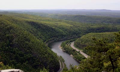 The Kittatinny Ridge forms part of the border between New Jersey's border with Pennsylvania in the Northwestern corner of the state.