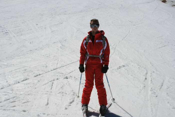Days of Skiing were comfortable with my Osprey Talon 22 Pack and it was ideal for carrying my DSLR Camera, a hydration bladder and other extras