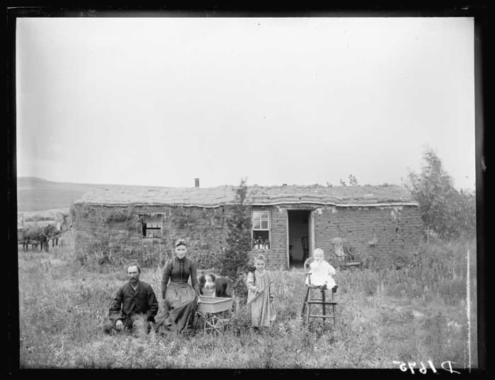 A homestead and family west of Callaway, Nebraska, between 1886 and 1912.