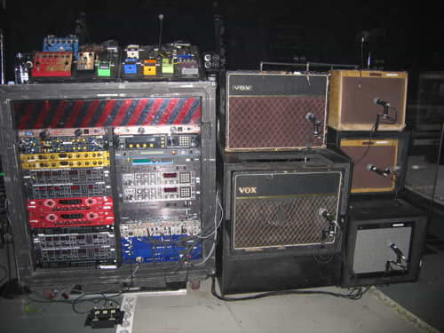 Edge's current guitar rig utilizes tens--possibly hundreds--of thousands of dollars' worth of rare and vintage gear. But he also uses very common, mass-produced modern effects, too.