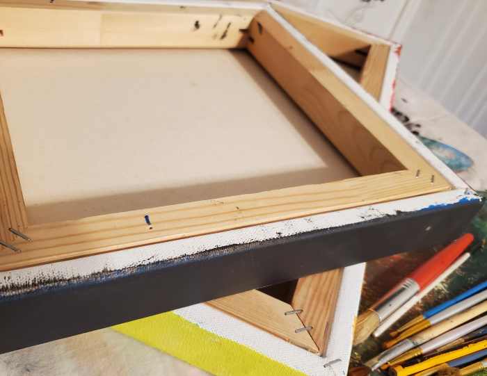 How to Choose a Canvas for Painting