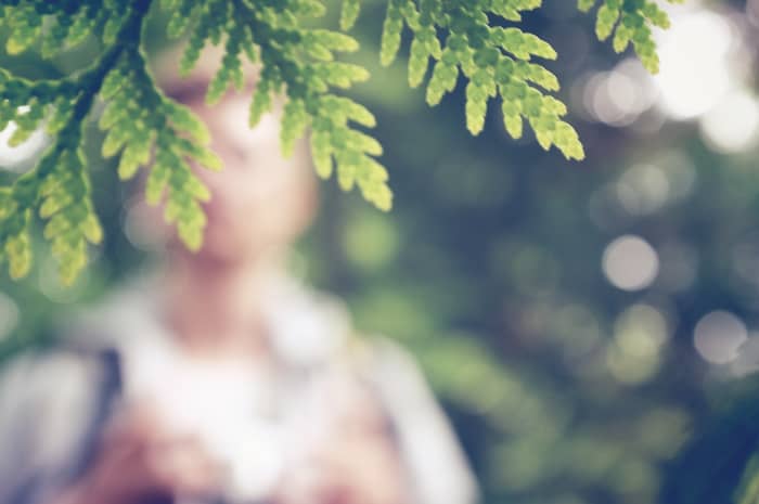 Your face should be clearly visible in your profile photo. It's hard to become attracted to a blur!