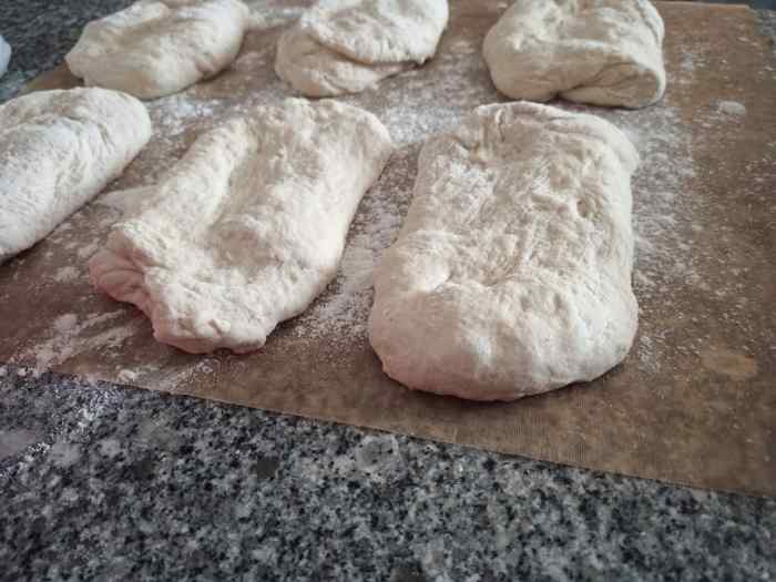 Stretch each ball to a rectangle 6 inches long.