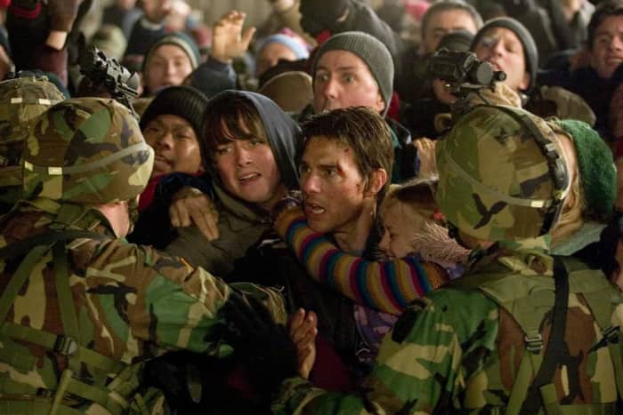 Cruise (centre) becomes a regular face in the crowd, stripped of his charisma and reliant on simply scared of the CG. Frankly, it's a bit of a waste.