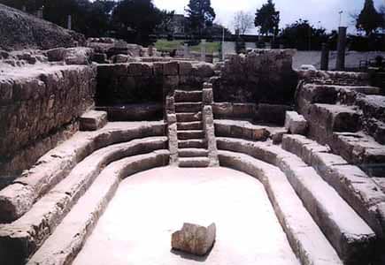 This limestone complex of 13 auditoria along the northern side of the roman theater is believed to be the site of the city's ancient university which is thought to have schooled some 5,000 students at a time. It is also the alma matter of Archimedes