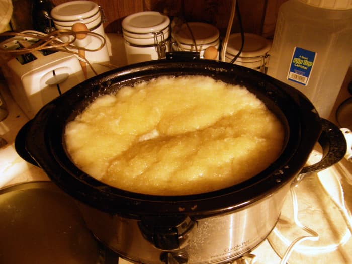 see it try to grow out of the pot? At this point saponification is happening quickly - and soon it will be time for the final stage - the pour :)