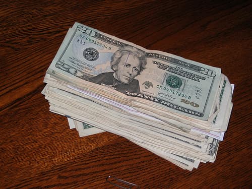 The Article Writers who follow the rules of their Host site make more money than those who don't.