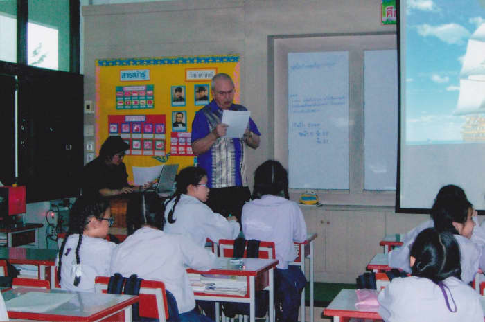 The author in a fourth grade classroom at Saint Joseph Bangna School in Thailand. Picture taken n 2013.