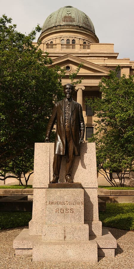 Statue of Lawrence Sullivan "Sul" Ross located in front of the Academic Building at Texas A&M.