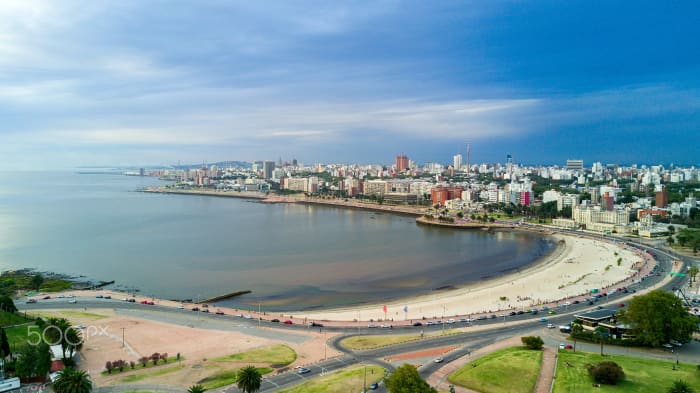 Ramírez Beach, located on the River Plate, at Rambla Presidente Wilson, Barrio Parque Rodó, Montevideo, Uruguay