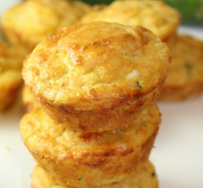 Cheesy zucchini cornbread muffins
